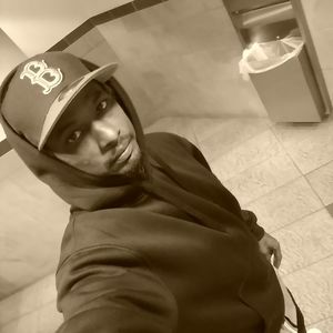 Meet your Posher, Dion